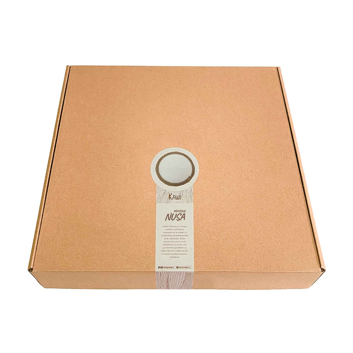 Set de 4 individuales Nusa de Kawi. Combinan yute y poliéster para mayor durabilidad y estilo. Redondos, 35cm. ¡Ideales para proteger tu mesa! Compra online.